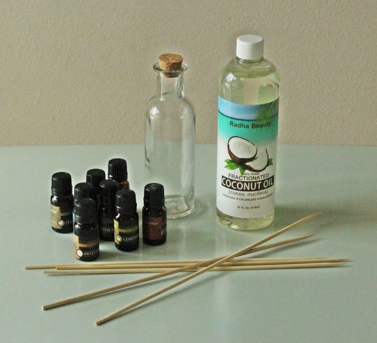 Comment faire de l&rsquo;huile essentielle: que faire pour en faire soi même?